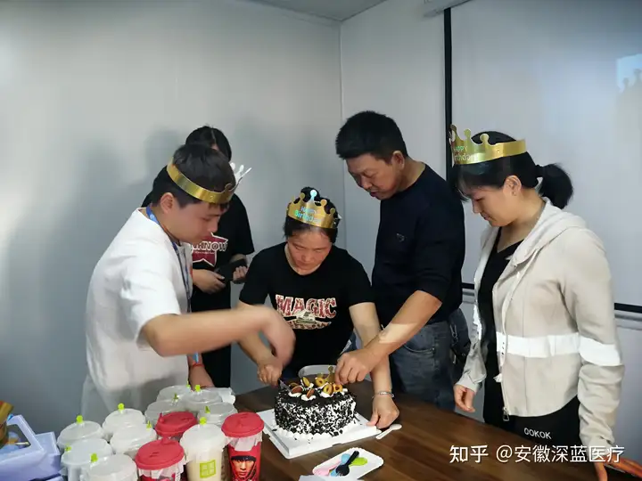 深藍醫(yī)療23年第三季度集體(tǐ)生日會片段07,深藍醫(yī)療,深藍,DEEPBLUE