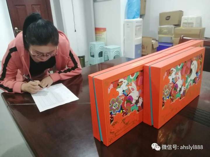 深藍醫(yī)療中(zhōng)秋福利大派送